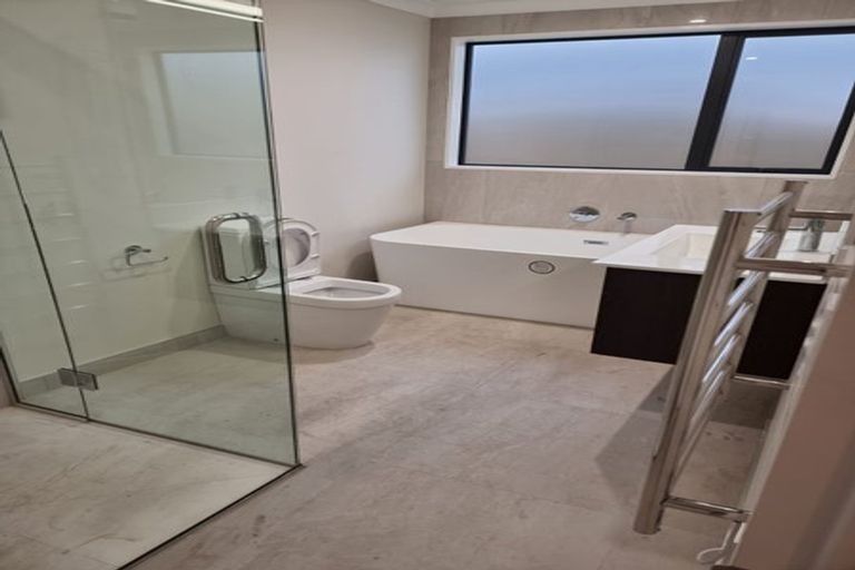 Photo of property in 16 Horoeka Street, Avonhead, Christchurch, 8042