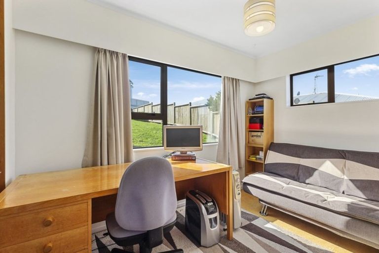 Photo of property in 18 Tuki Street, Titahi Bay, Porirua, 5022