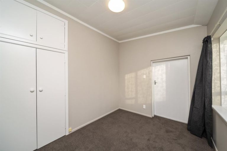 Photo of property in 2 Hamlet Street, Stratford, 4332