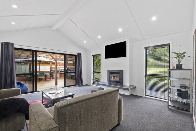 Photo of property in 2 Tennyson Close, Hanmer Springs, 7334