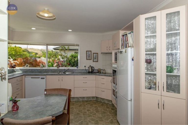 Photo of property in 21 Palmbrook Avenue, Havelock North, 4130