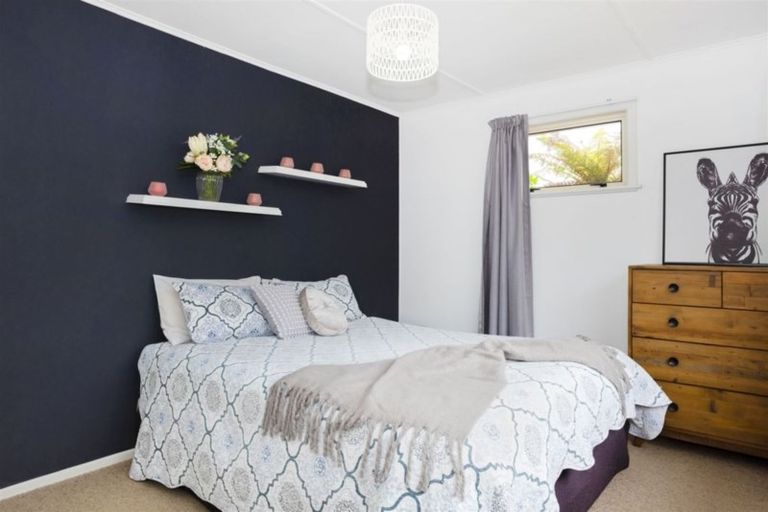 Photo of property in 10 Slacks Road, Awapuni, Palmerston North, 4412