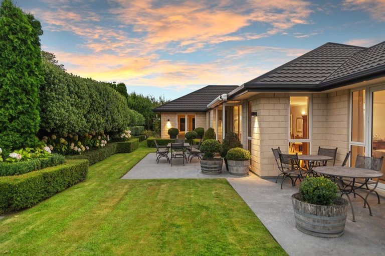 Photo of property in 8 Lime Tree Lane, Harewood, Christchurch, 8051