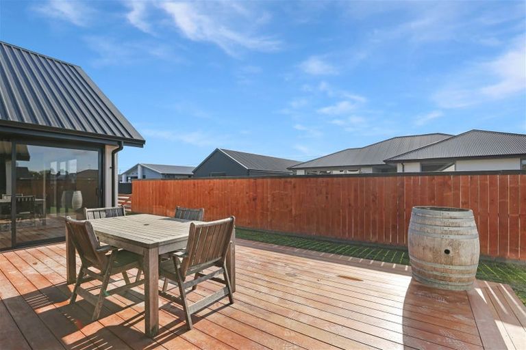 Photo of property in 5 Kelburn Place, Tinwald, Ashburton, 7700