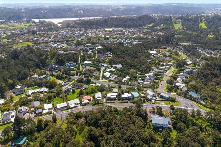 Photo of property in 230 Upper Harbour Drive, Greenhithe, Auckland, 0632