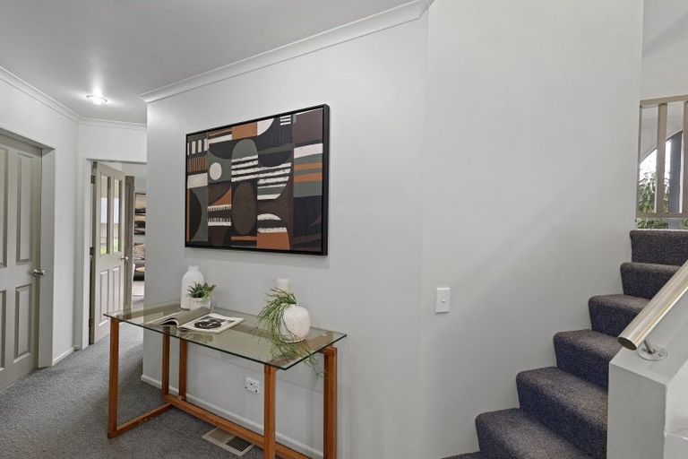 Photo of property in 16 Mccarthy Grove, Clouston Park, Upper Hutt, 5018