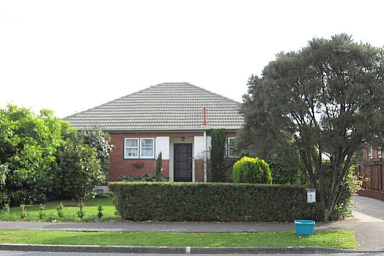 Photo of property in 65 Hall Crescent, Epuni, Lower Hutt, 5011