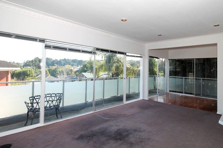 Photo of property in 23 David Avenue, Hillpark, Auckland, 2102