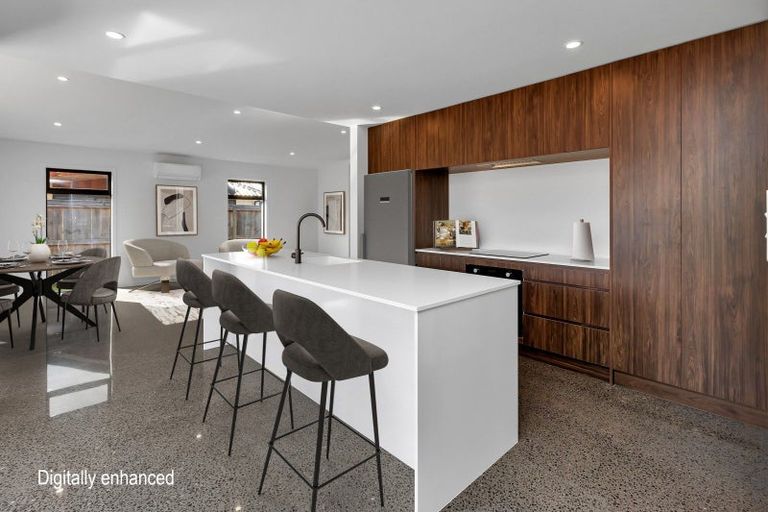 Photo of property in 25 Kapiakauri Road, One Tree Point, 0118