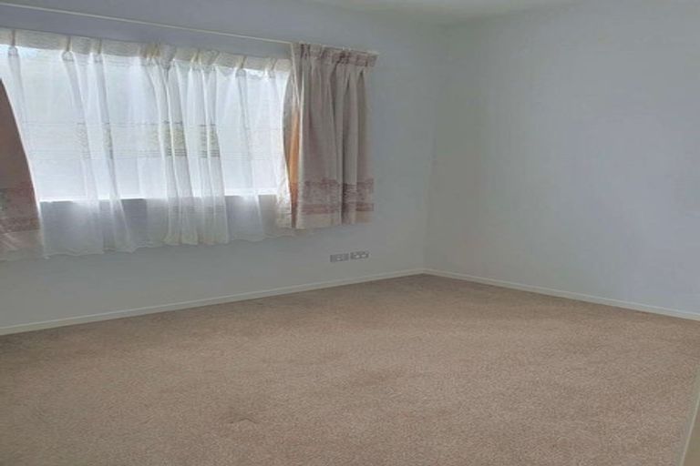 Photo of property in 16 Cherry Road, Bucklands Beach, Auckland, 2014