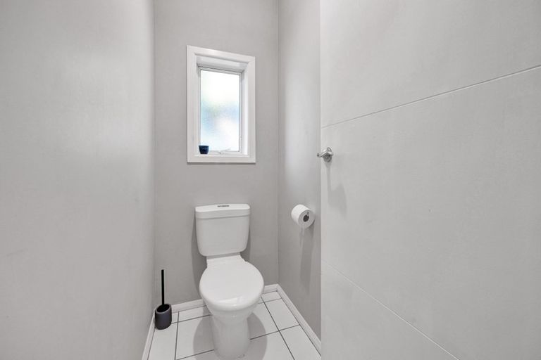 Photo of property in 34a Richmond Street, Fitzroy, New Plymouth, 4312