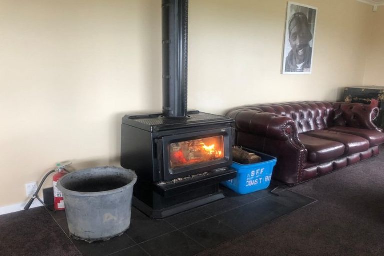 Photo of property in 2118 East Coast Road, Stillwater, Silverdale, 0993