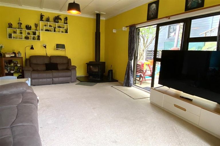 Photo of property in 13 Ashmore Avenue, Cobden, Greymouth, 7802