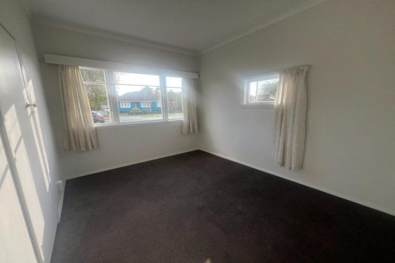 Photo of property in 11 Nikau Street, Tawhero, Whanganui, 4501