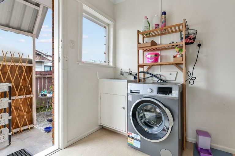 Photo of property in 10a Walter Street, Fairfield, Hamilton, 3214