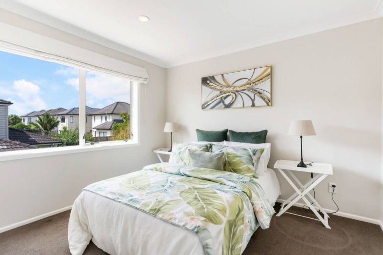 Photo of property in 30 Erne Crescent, East Tamaki, Auckland, 2016