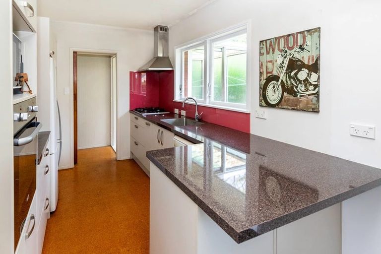 Photo of property in 2/8 Birdwood Avenue, Papatoetoe, Auckland, 2025