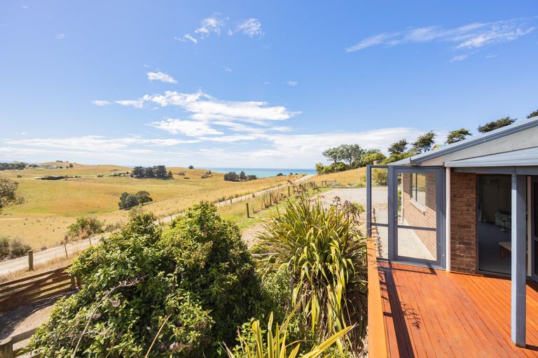 Photo of property in 48 Kaika Road, Moeraki, Palmerston, 9482