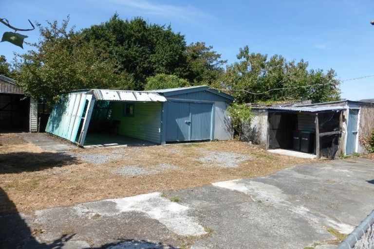 Photo of property in 6 Christian Street, Bryndwr, Christchurch, 8053