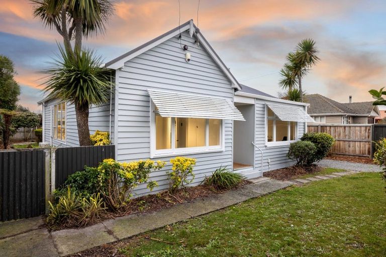 Photo of property in 7 Estuary Road, New Brighton, Christchurch, 8061