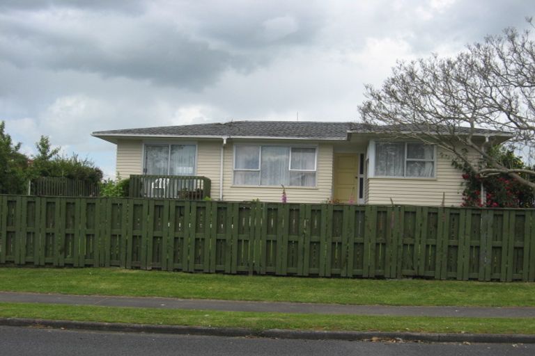 Photo of property in 154 Wordsworth Road, Manurewa, Auckland, 2102