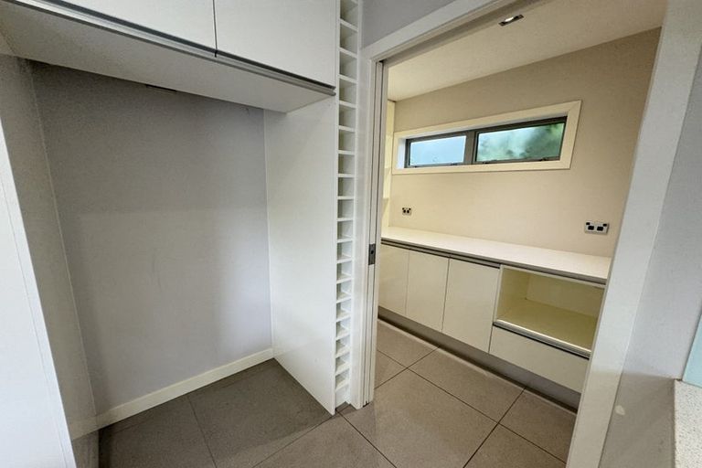 Photo of property in 2/6 Sandford Street, Campbells Bay, Auckland, 0630
