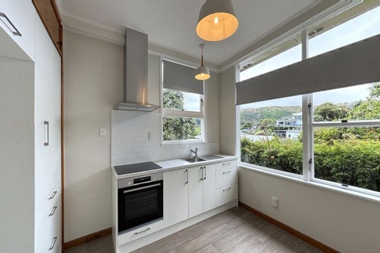 Photo of property in 65 Poplar Avenue, Raumati South, Paraparaumu, 5032