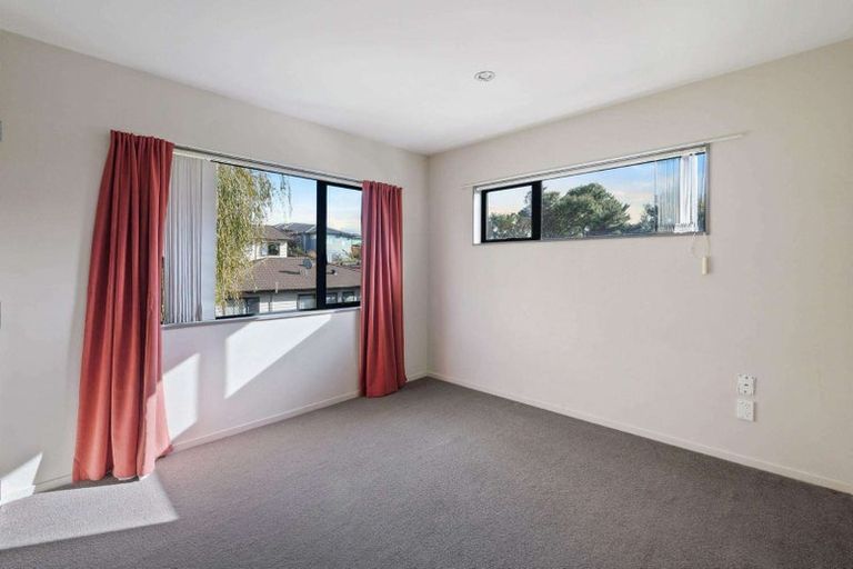 Photo of property in 55b Simpson Road, Ranui, Auckland, 0612