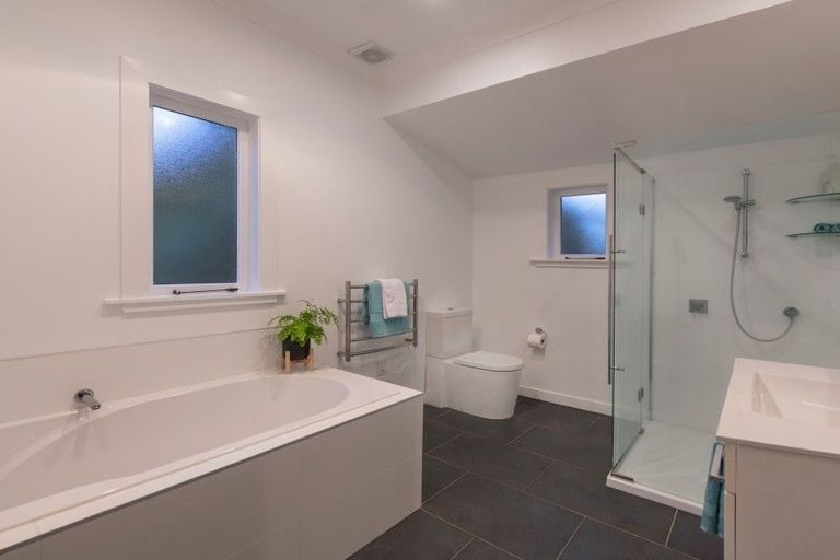 Photo of property in 63 Wilton Road, Wilton, Wellington, 6012