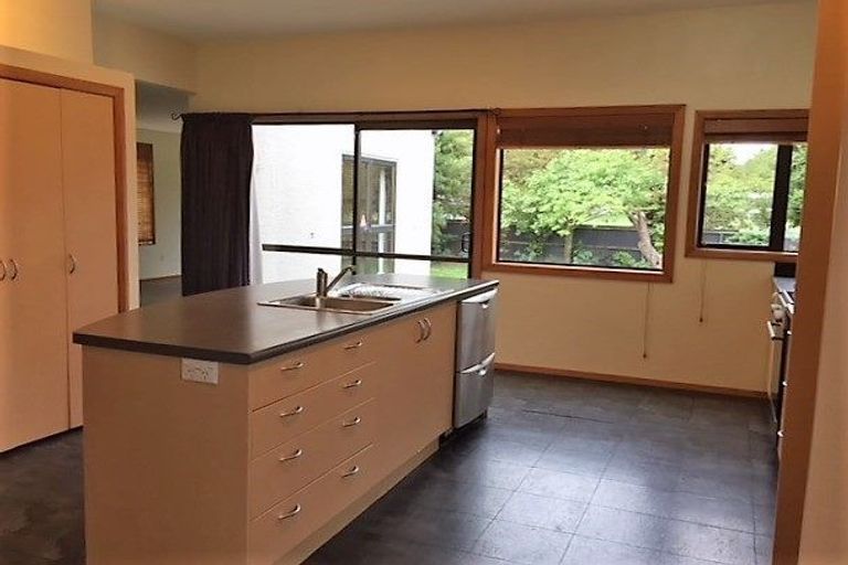 Photo of property in 68 Westholme Street, Strowan, Christchurch, 8052