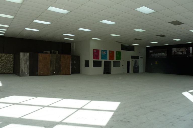 Photo of property in 1/221 Great South Road, Takanini, Drury, 2112