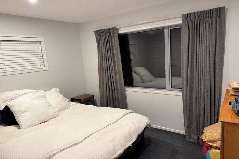 Photo of property in 239a Golf Road, Titirangi, Auckland, 0604