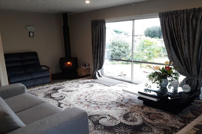 Photo of property in 14 Lacy Gate Place, Woodend, 7610