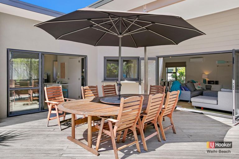 Photo of property in 10a Tuhua Place, Bowentown, Waihi Beach, 3177