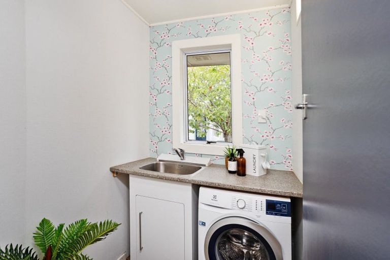 Photo of property in 77 Adamson Crescent, Glengarry, Invercargill, 9810