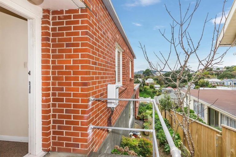 Photo of property in 18a Barton Terrace, Thorndon, Wellington, 6011