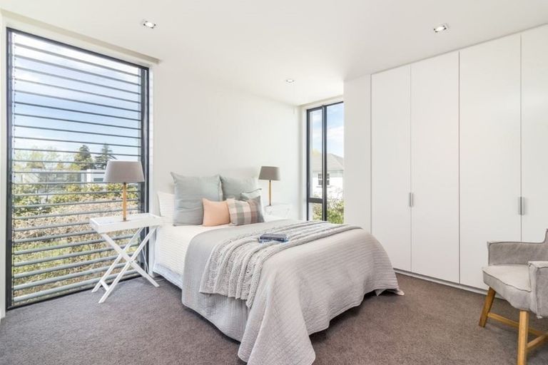 Photo of property in 142a Glandovey Road, Strowan, Christchurch, 8052