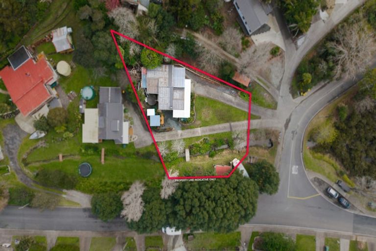 Photo of property in 35 Duck Creek Road, Stillwater, Silverdale, 0993