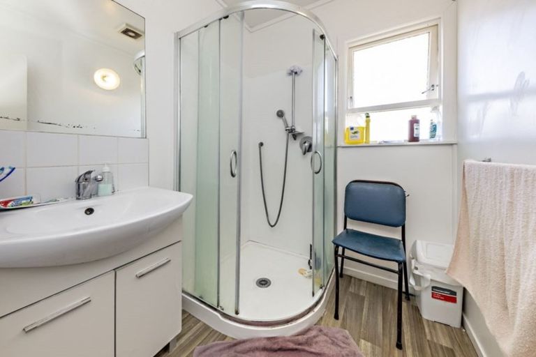 Photo of property in 7 Kairanga Street, Mangere East, Auckland, 2024