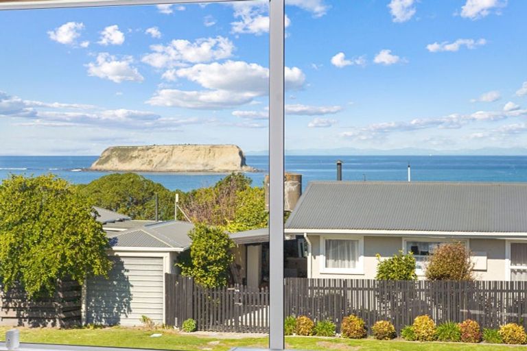 Photo of property in 7 Campbell Terrace, Motunau, Waipara, 7387