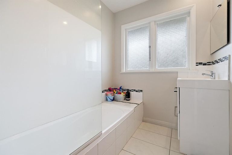 Photo of property in 13 Ethne Street, Mairehau, Christchurch, 8013