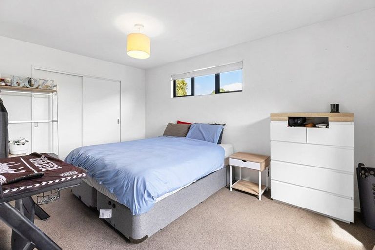 Photo of property in 27 Marbleleaf Lane, Albert Town, Wanaka, 9305