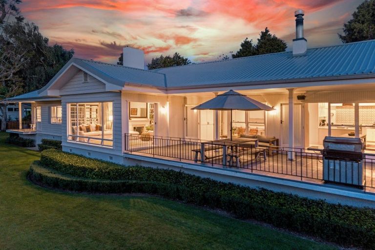 Photo of property in 49 Grant Road, Whataupoko, Gisborne, 4010