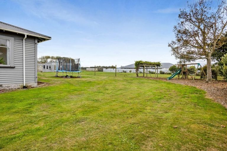 Photo of property in 135 Turuturu Road, Hawera, 4674