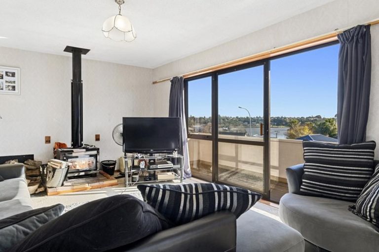 Photo of property in 70 James Cook Drive, Welcome Bay, Tauranga, 3112