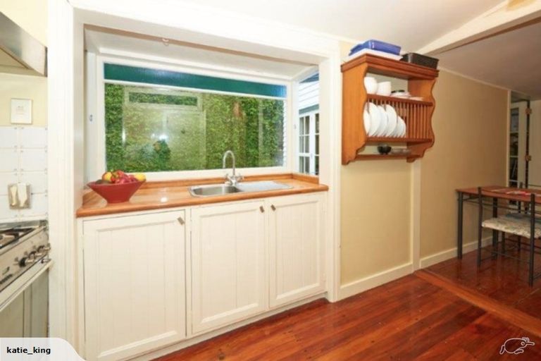Photo of property in 9 Waima Street, Grey Lynn, Auckland, 1021