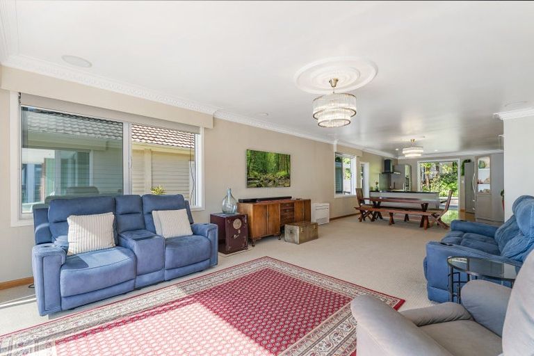 Photo of property in 13 Muriwai Drive, Whakatane, 3120