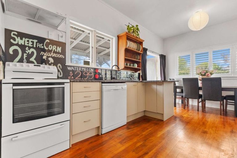 Photo of property in 3 Corlett Street, Utuhina, Rotorua, 3015