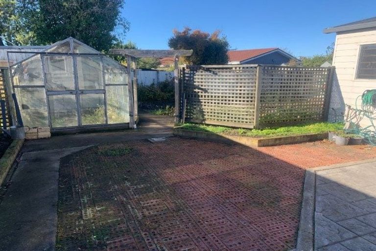 Photo of property in 4/586 Barbadoes Street, Edgeware, Christchurch, 8013