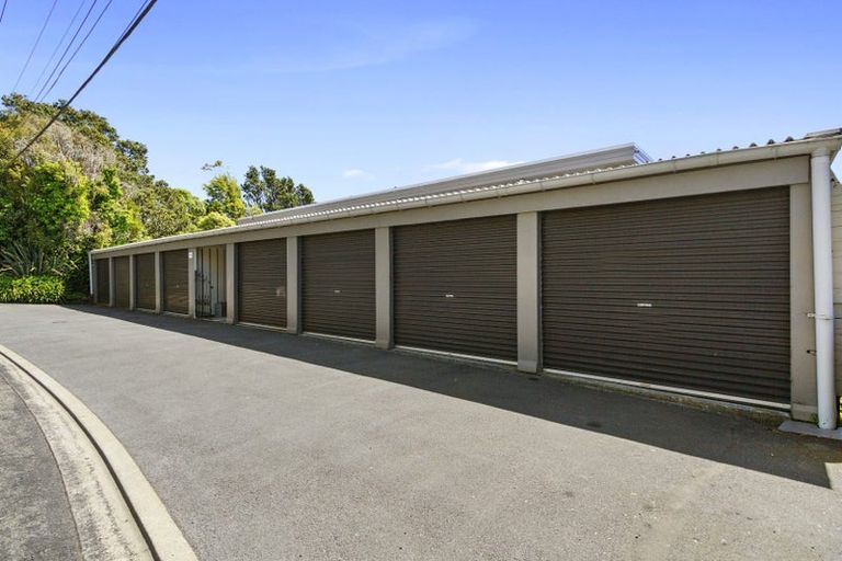 Photo of property in 4/116 Mairangi Road, Wilton, Wellington, 6012